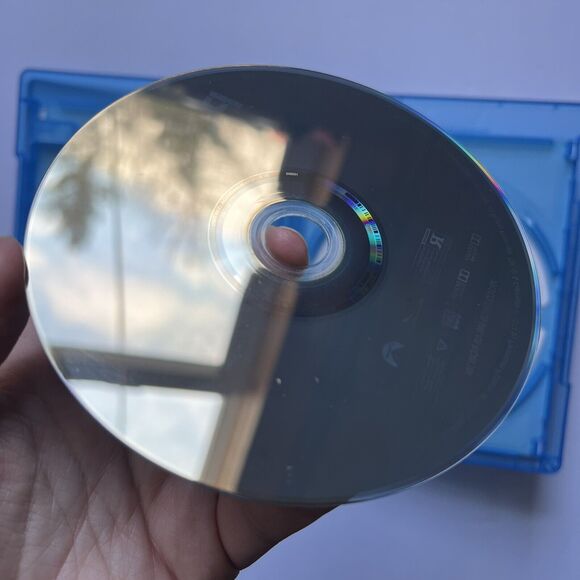 Pain and Gain Movie DVD Mark Wahlberg and Dwayne Johnson Comedy - Picture 5 of 5